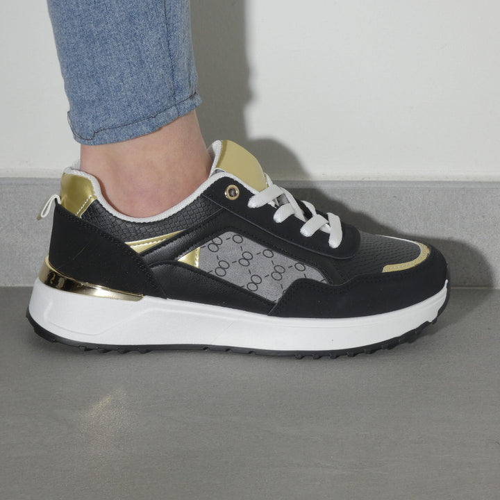Lucilla - Sneakers 2025